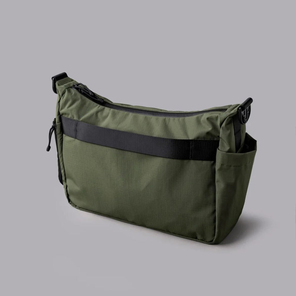 Alpaka Flight Satchel 11L in Green Axoflux 210D