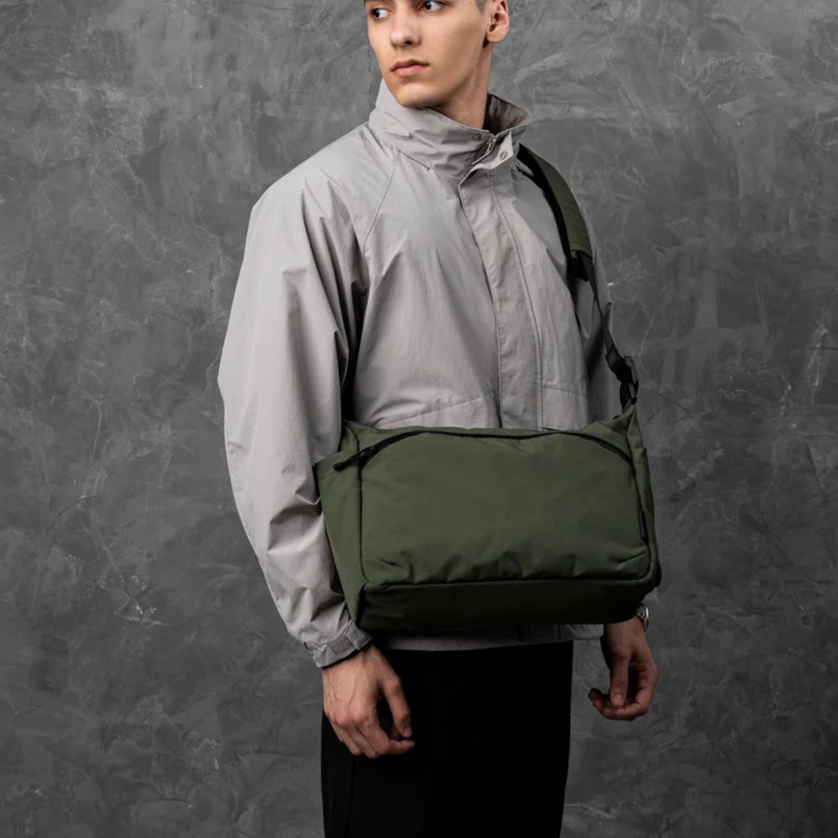 Alpaka Flight Satchel 11L in Green Axoflux 210D