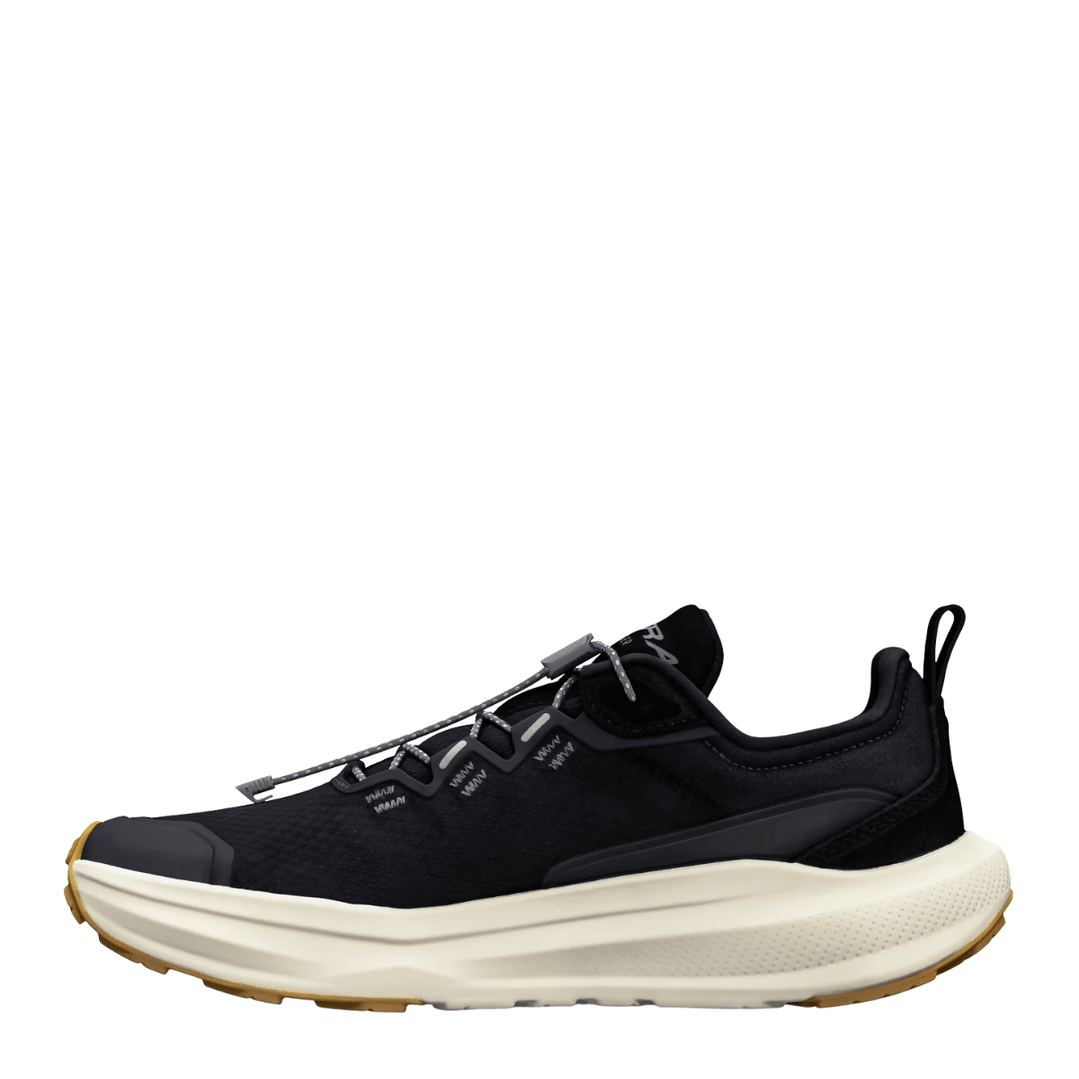 Altra Women's Voyager in Black/White