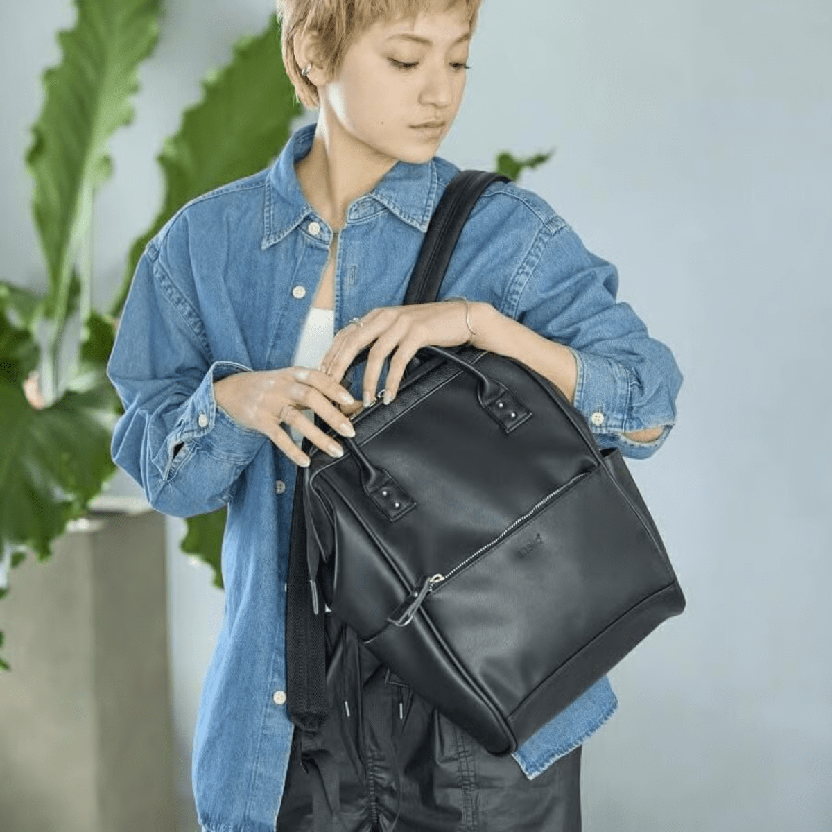 Anello Re:Retro Clasp Backpack Small in Black