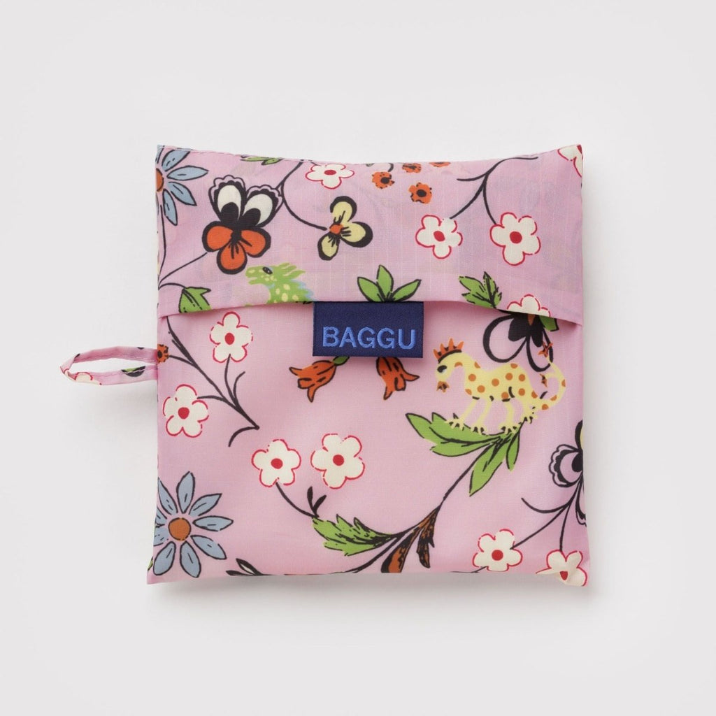 Baggu Big Baggu in Castle Creatures