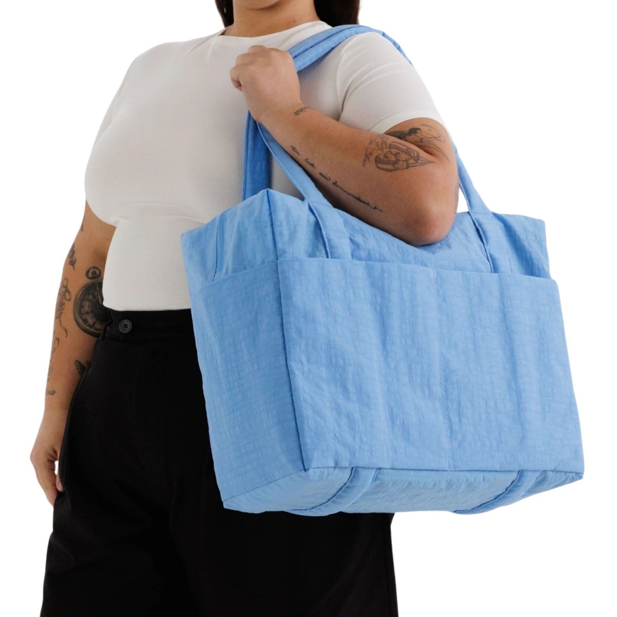 Baggu Cloud Carry-on in Piscine