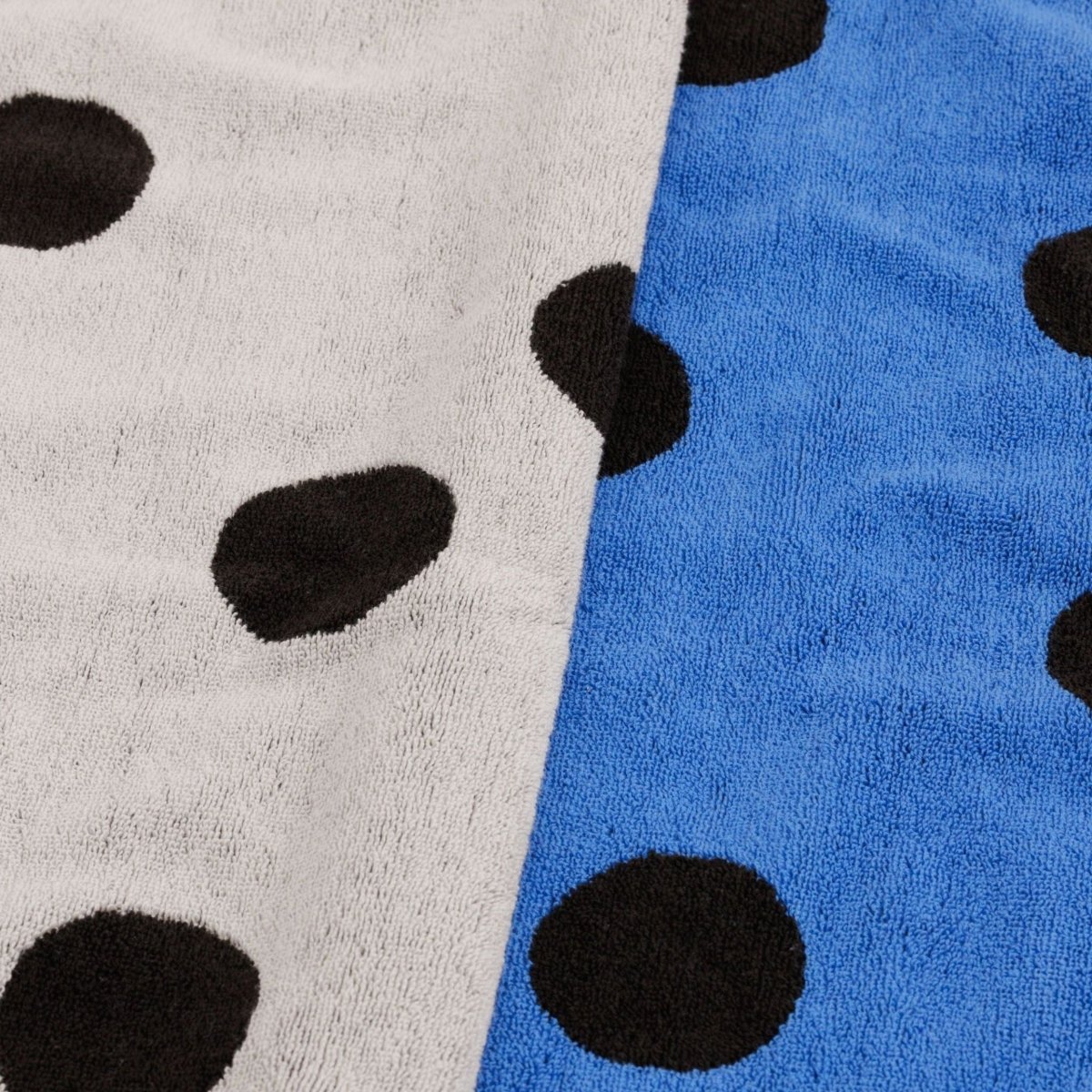 Baggu Hand Towel Set of 2 in Polka Dot Mix