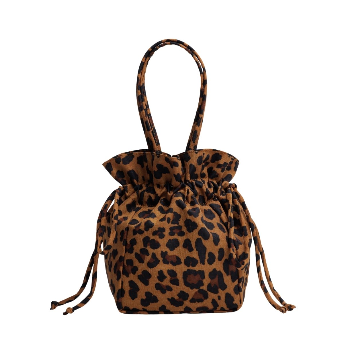 Baggu Nylon Drawstring Bag in Leopard