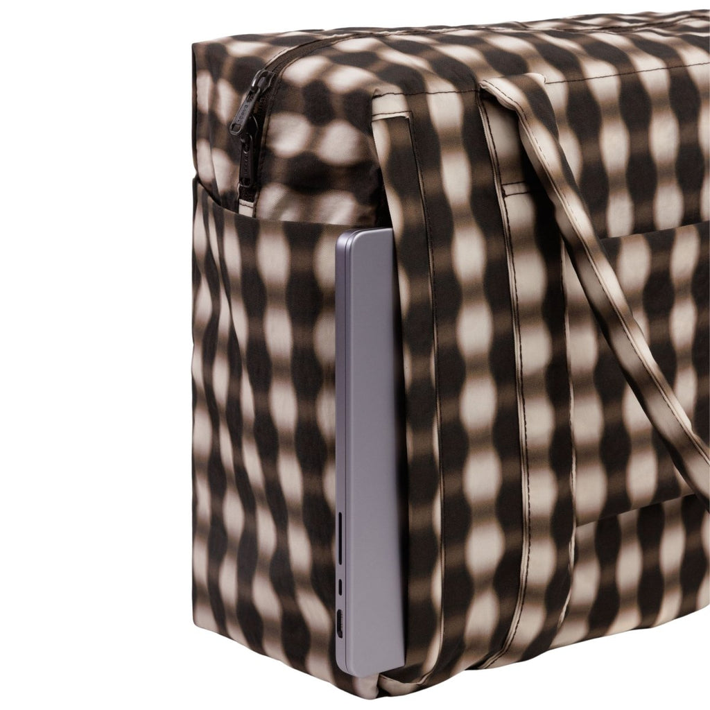 Baggu Small Cloud Carry-On in Blurred Gingham Brown