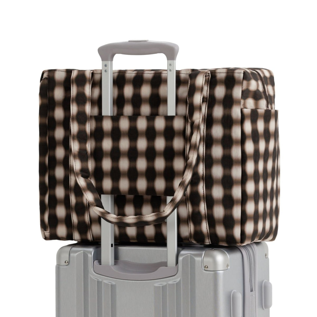 Baggu Small Cloud Carry-On in Blurred Gingham Brown