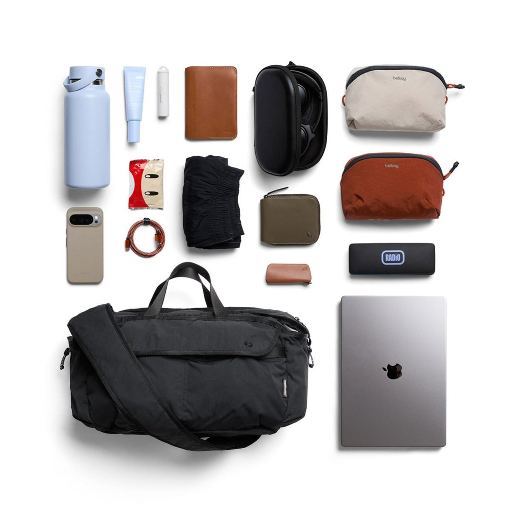 Bellroy Cinch Carryall in Black