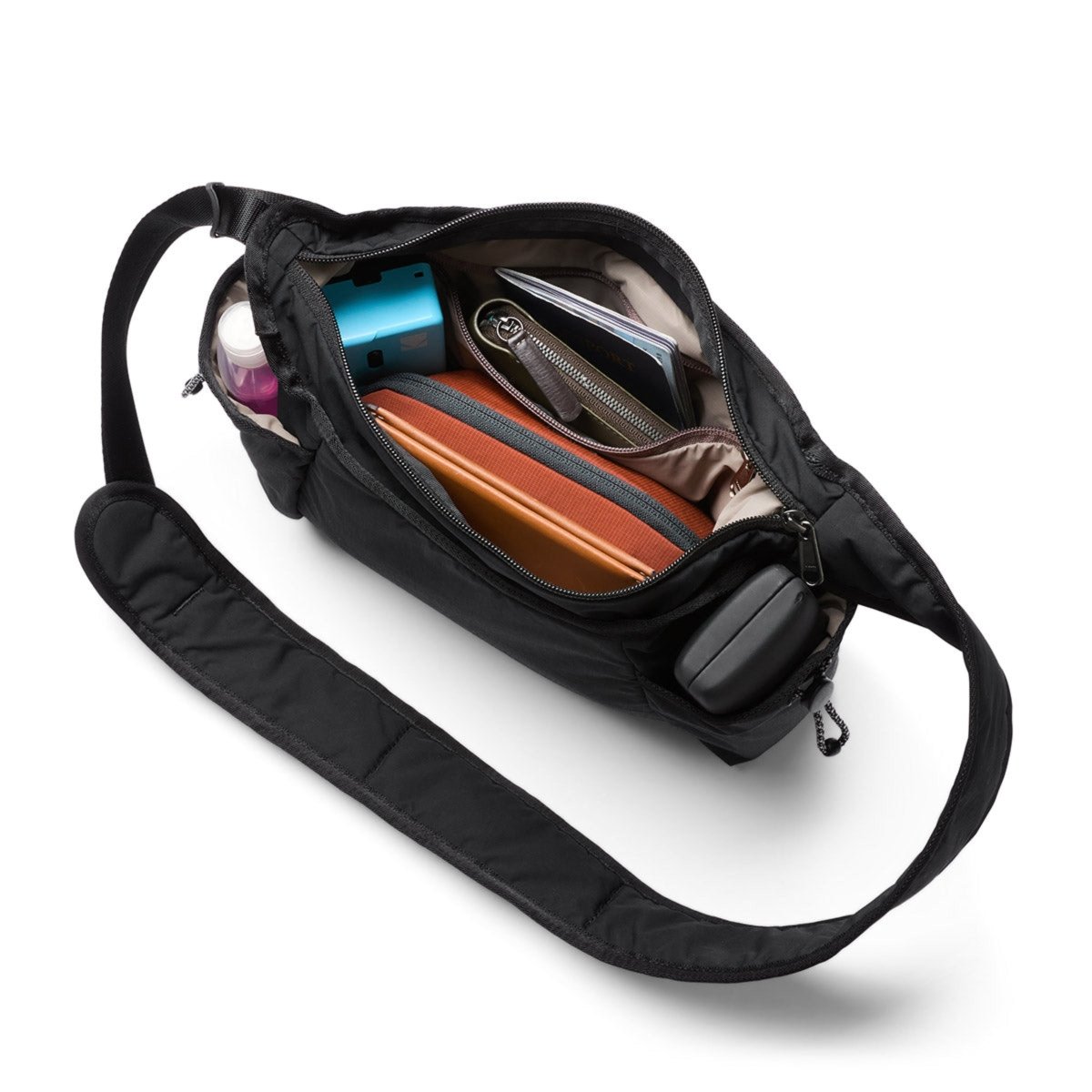 Bellroy Cinch Sling in Black