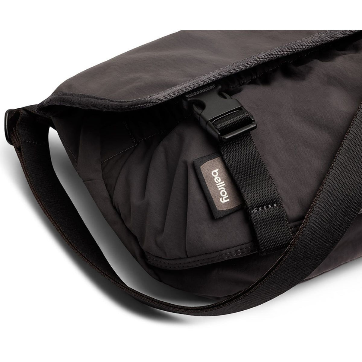 Bellroy Cinch Mini Messenger in Charcoal
