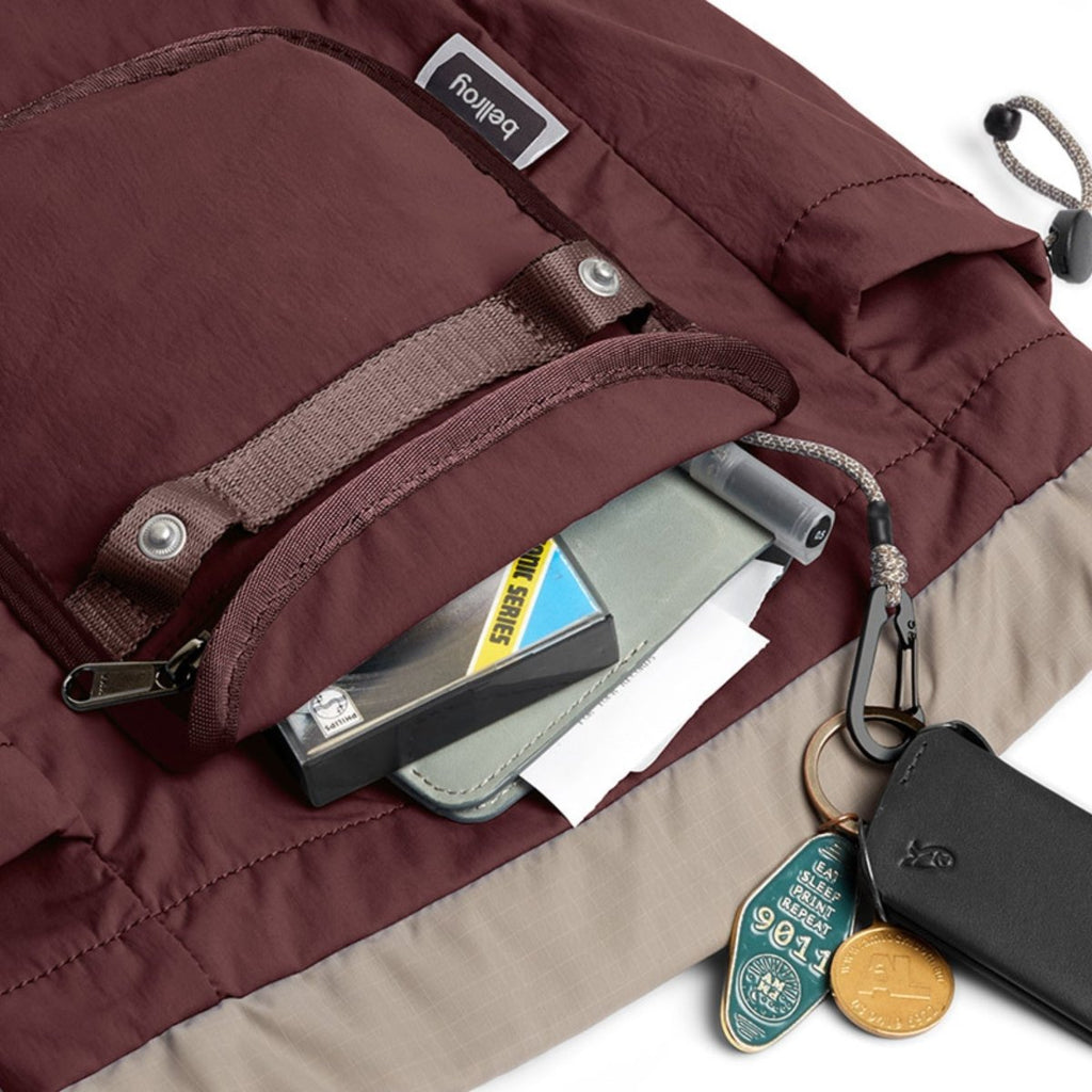 Bellroy Cinch Minipack in Burgundy