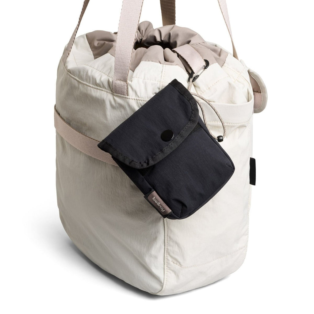Bellroy Cinch Pocket in Black
