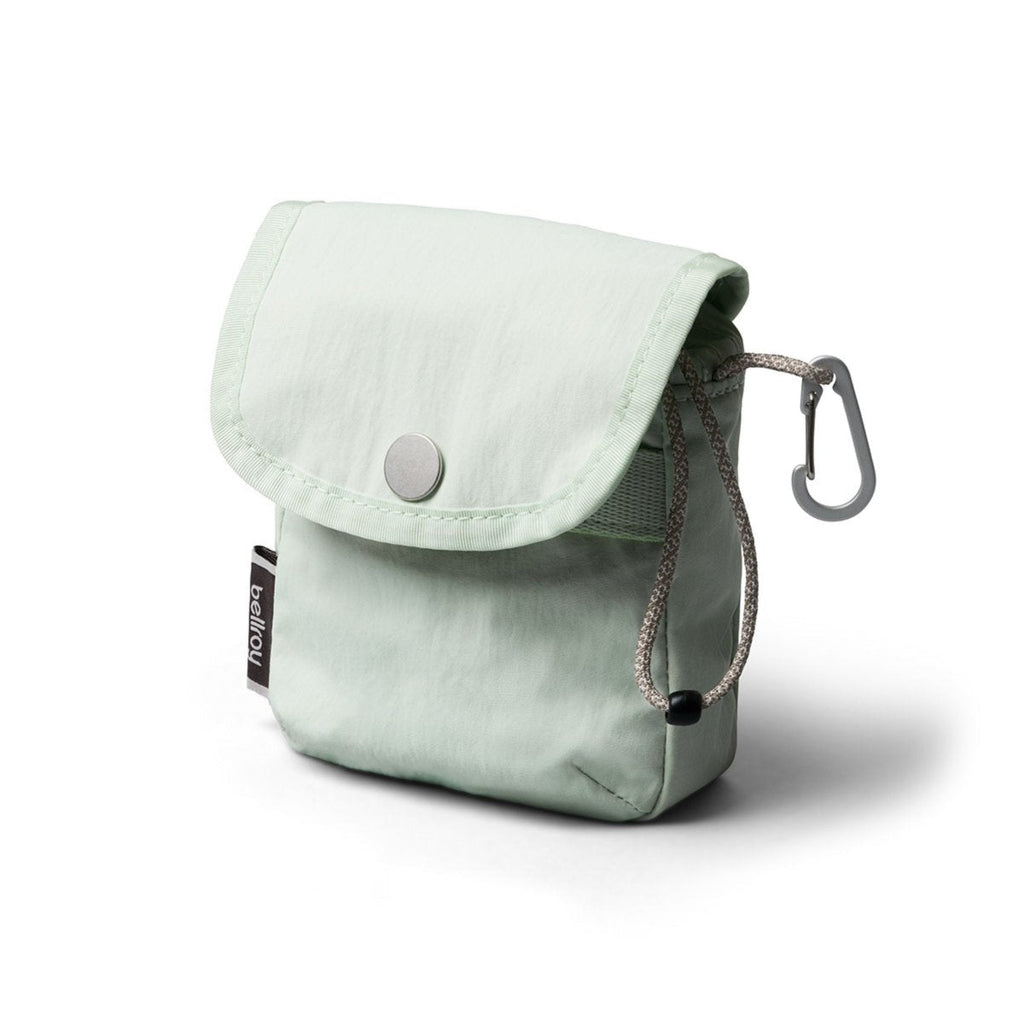 Bellroy Cinch Pocket in Seafoam