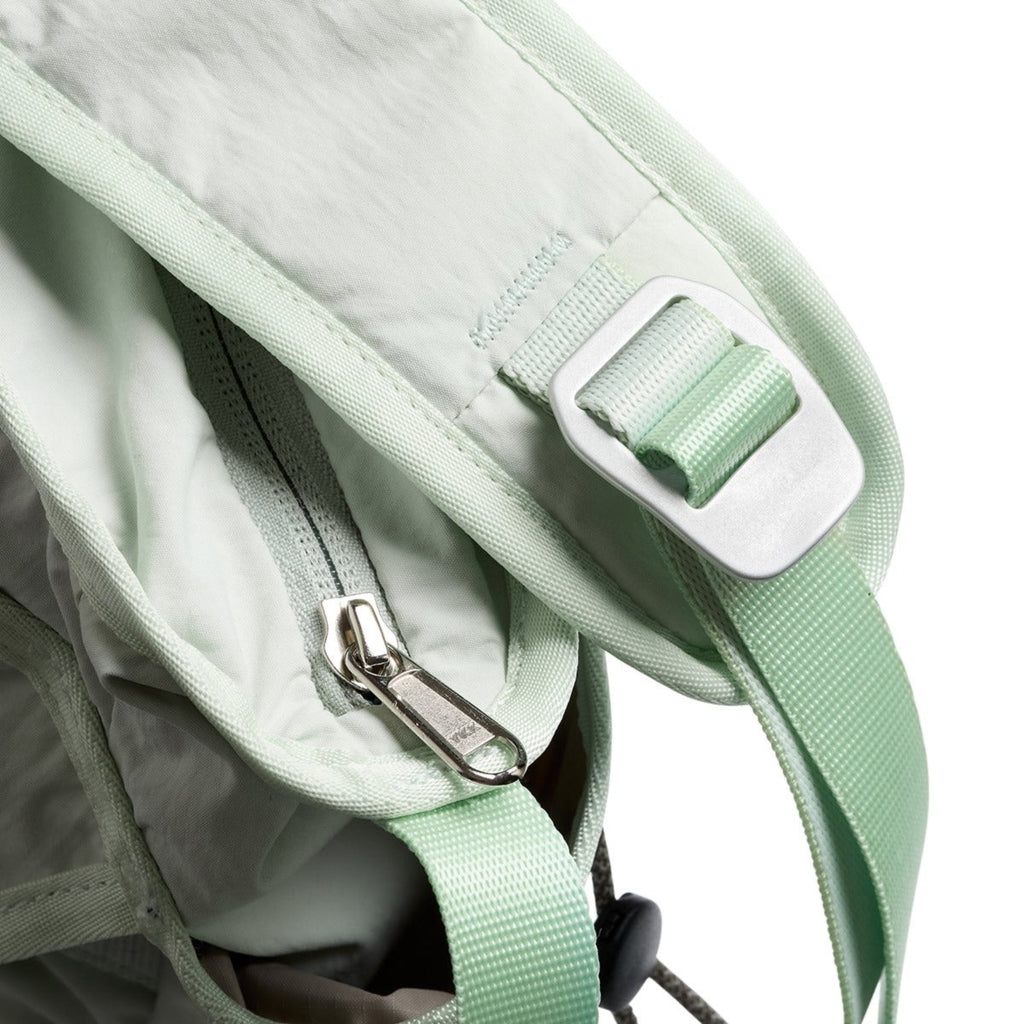 Bellroy Cinch Sling in Seafoam