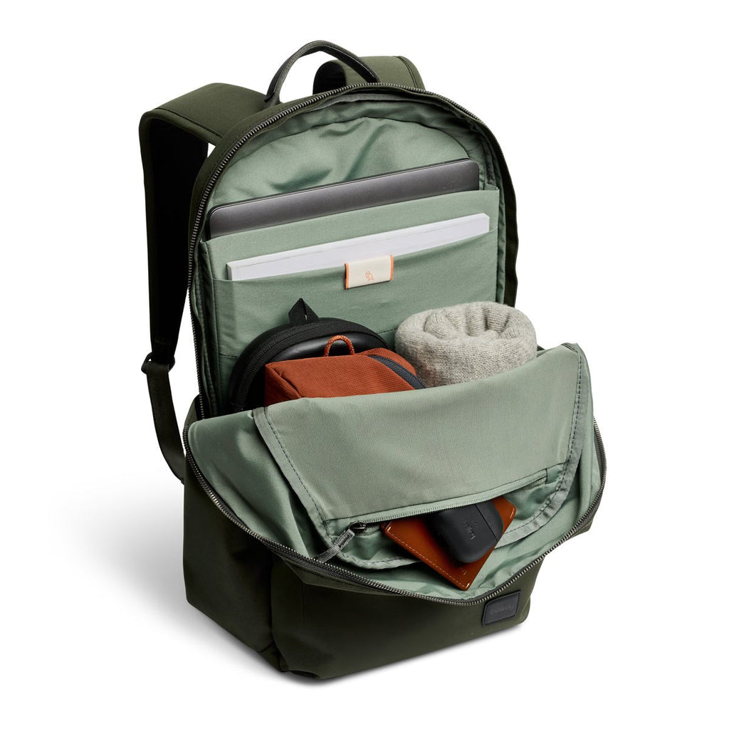 Bellroy Classic Daypack 21L in Olive