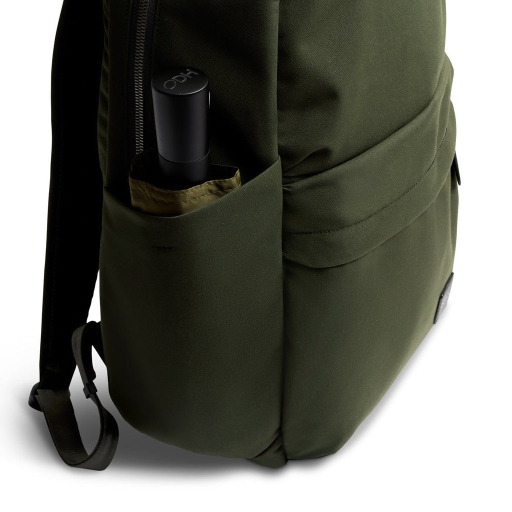 Bellroy Classic Daypack 21L in Olive