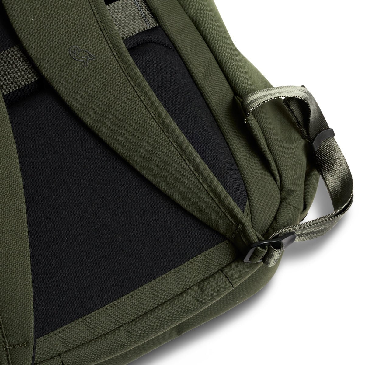 Bellroy Classic Daypack 21L in Olive