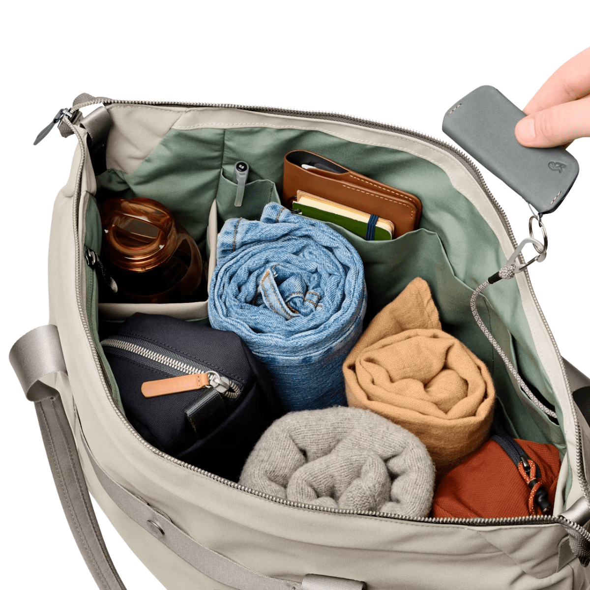 Bellroy Classic Getaway Bag 28L in Steel