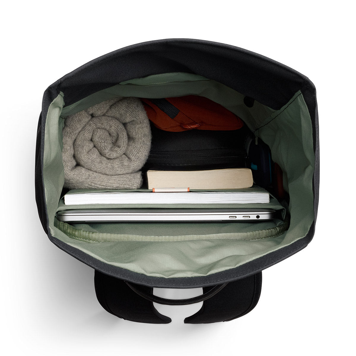 Bellroy Classic Rolltop 26L in Black