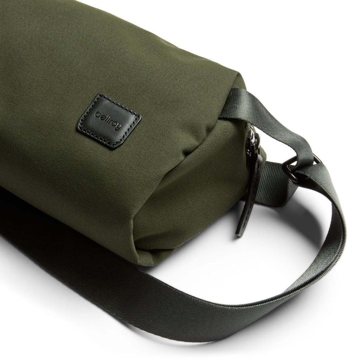 Bellroy Classic Sling 3L in Olive