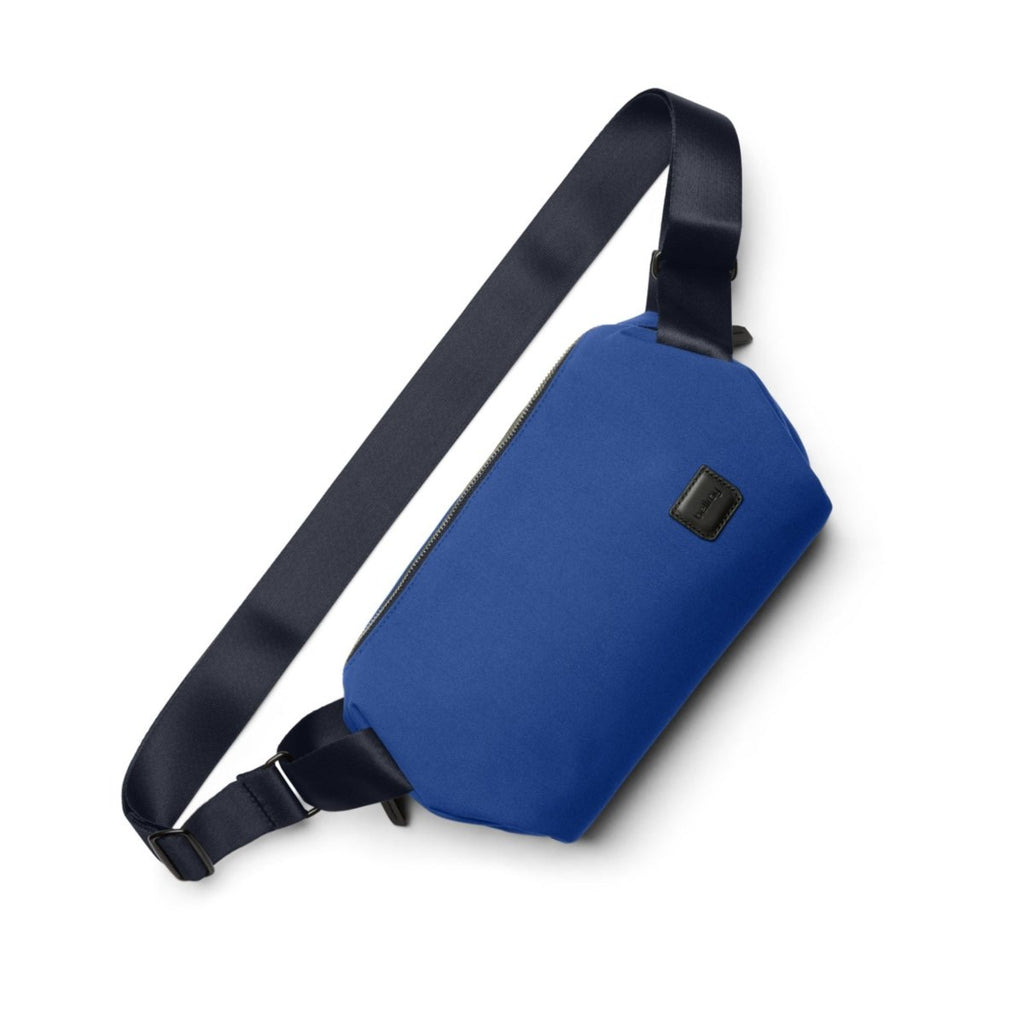 Bellroy Classic Sling 5L in Indigo