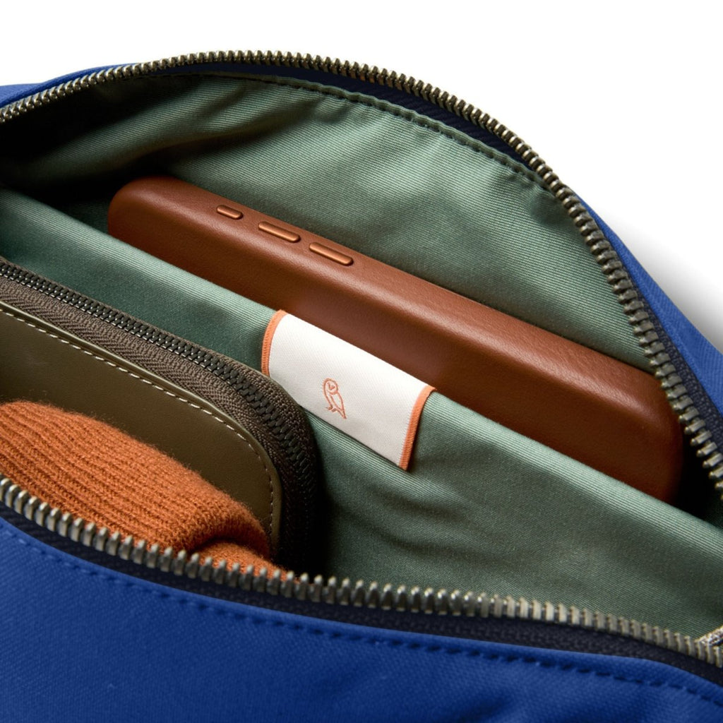 Bellroy Classic Sling 5L in Indigo