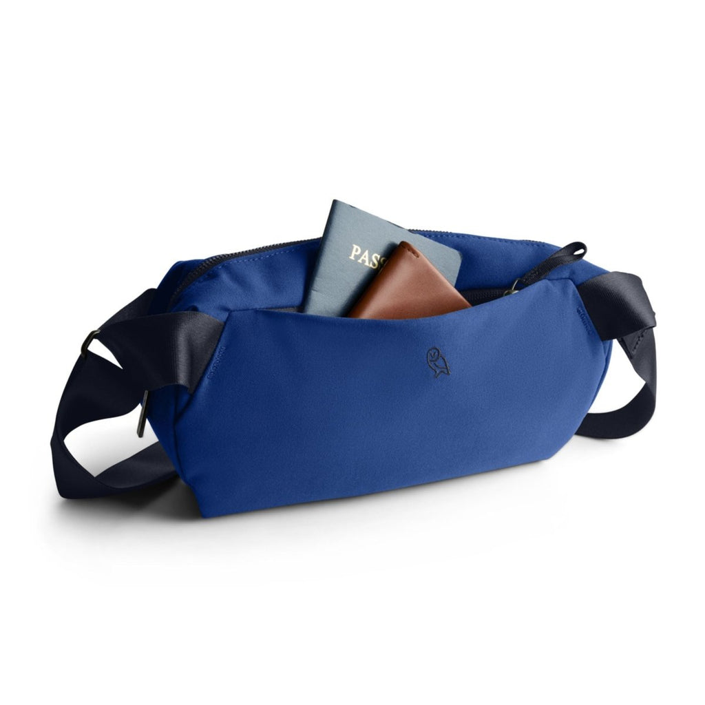 Bellroy Classic Sling 5L in Indigo