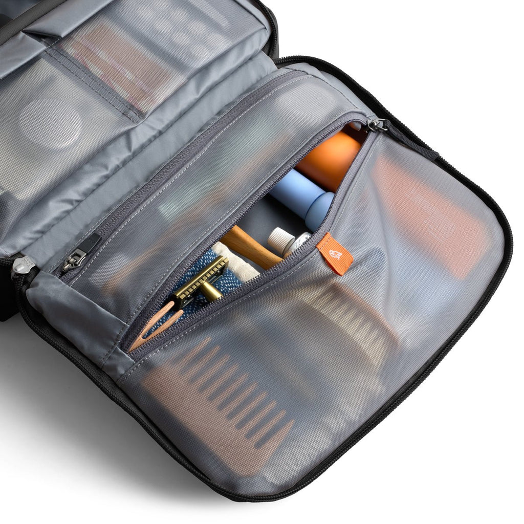 Bellroy Hanging Toiletry Kit Plus in Black