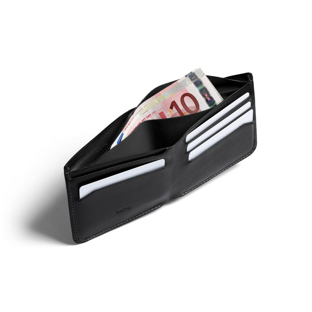Bellroy Hide & Seek Hi in Black