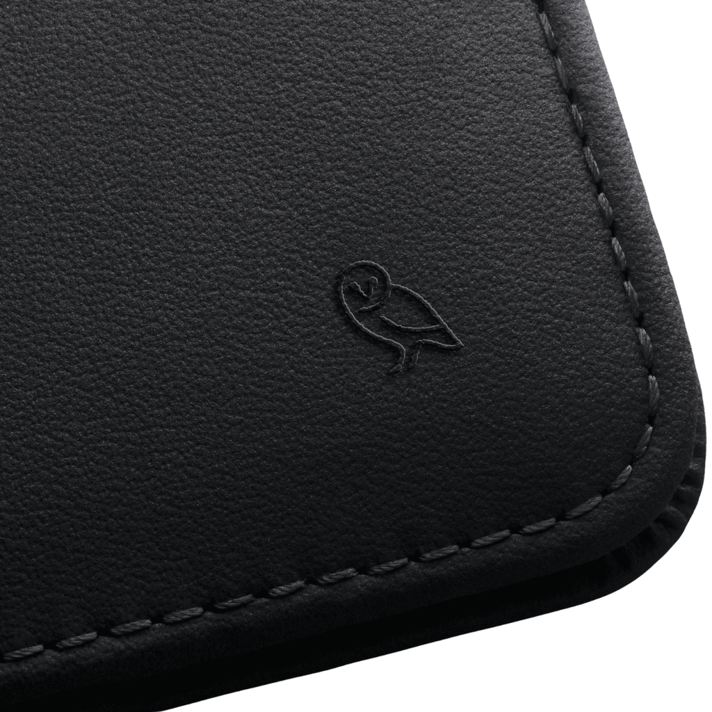 Bellroy Hide & Seek Lo in INNOVERA™ Black