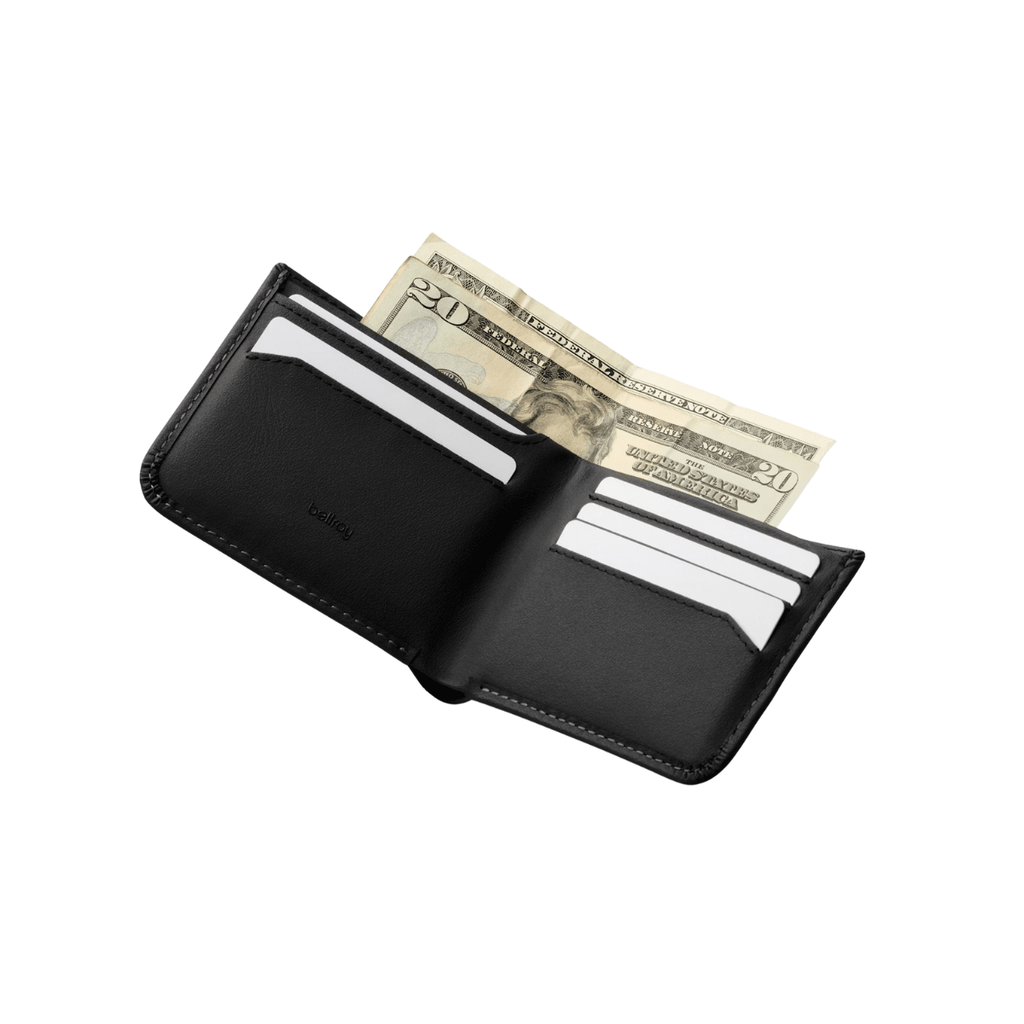Bellroy Hide & Seek Lo in INNOVERA™ Black