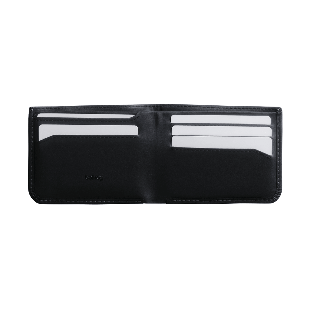 Bellroy Hide & Seek Lo in INNOVERA™ Black