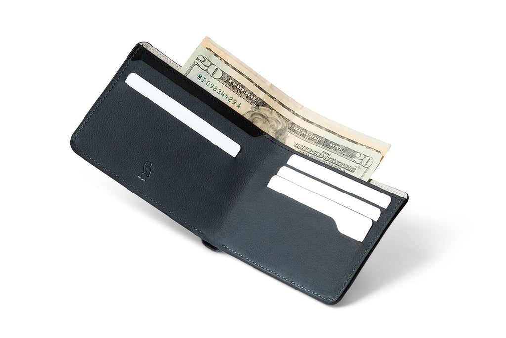 Bellroy Hide & Seek Lo Premium Edition in Black