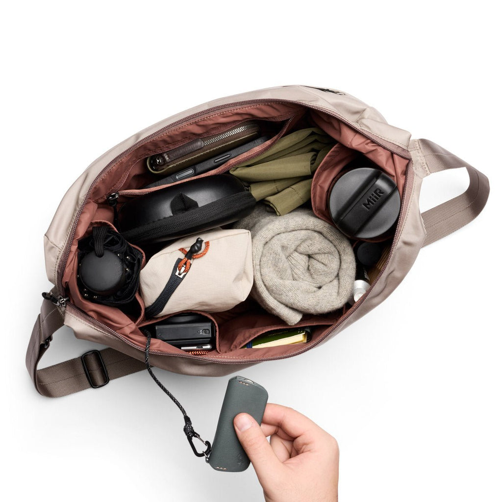 Bellroy Laneway Crescent Bag 12L in Fawn