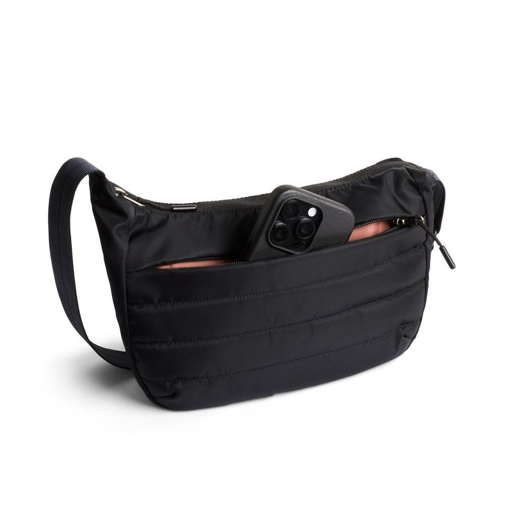 Bellroy Laneway Crescent Bag 2.5L in Ink