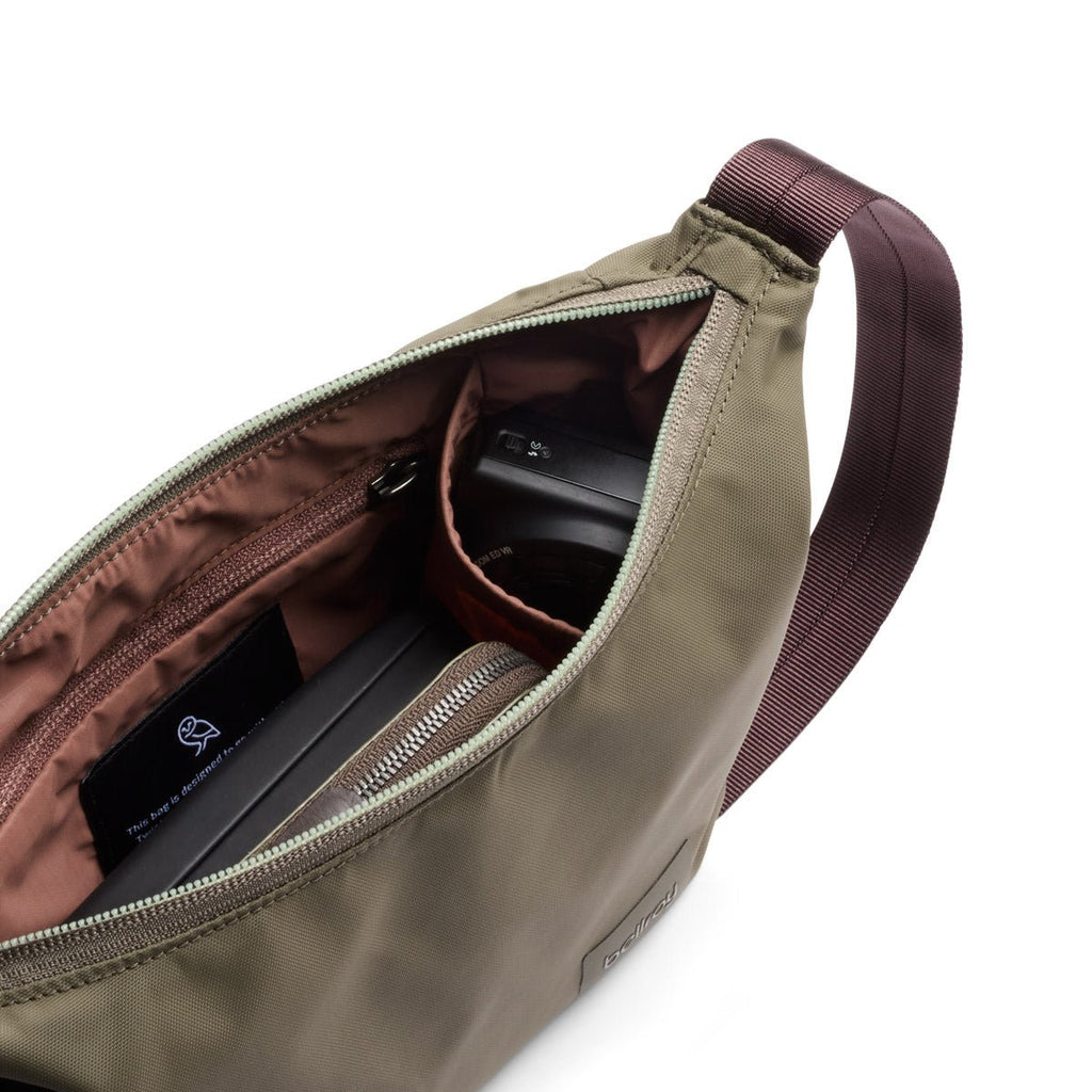 Bellroy Laneway Crescent Bag 2.5L in Seakelp