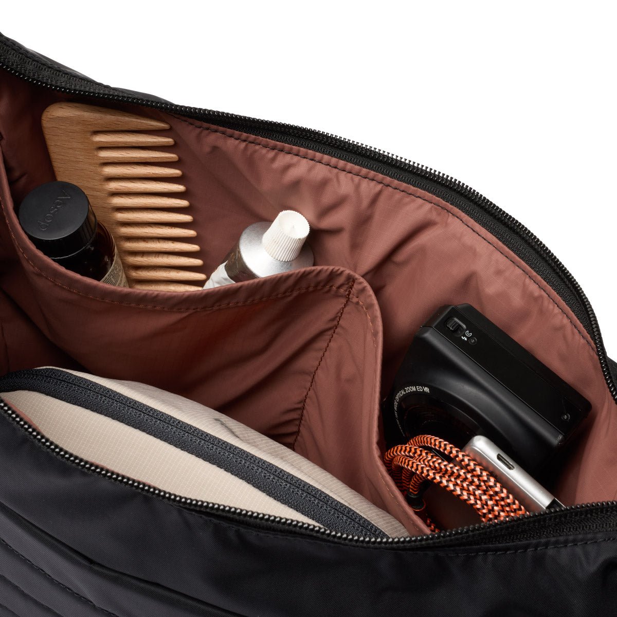 Bellroy Laneway Crescent Bag 7L in Ink