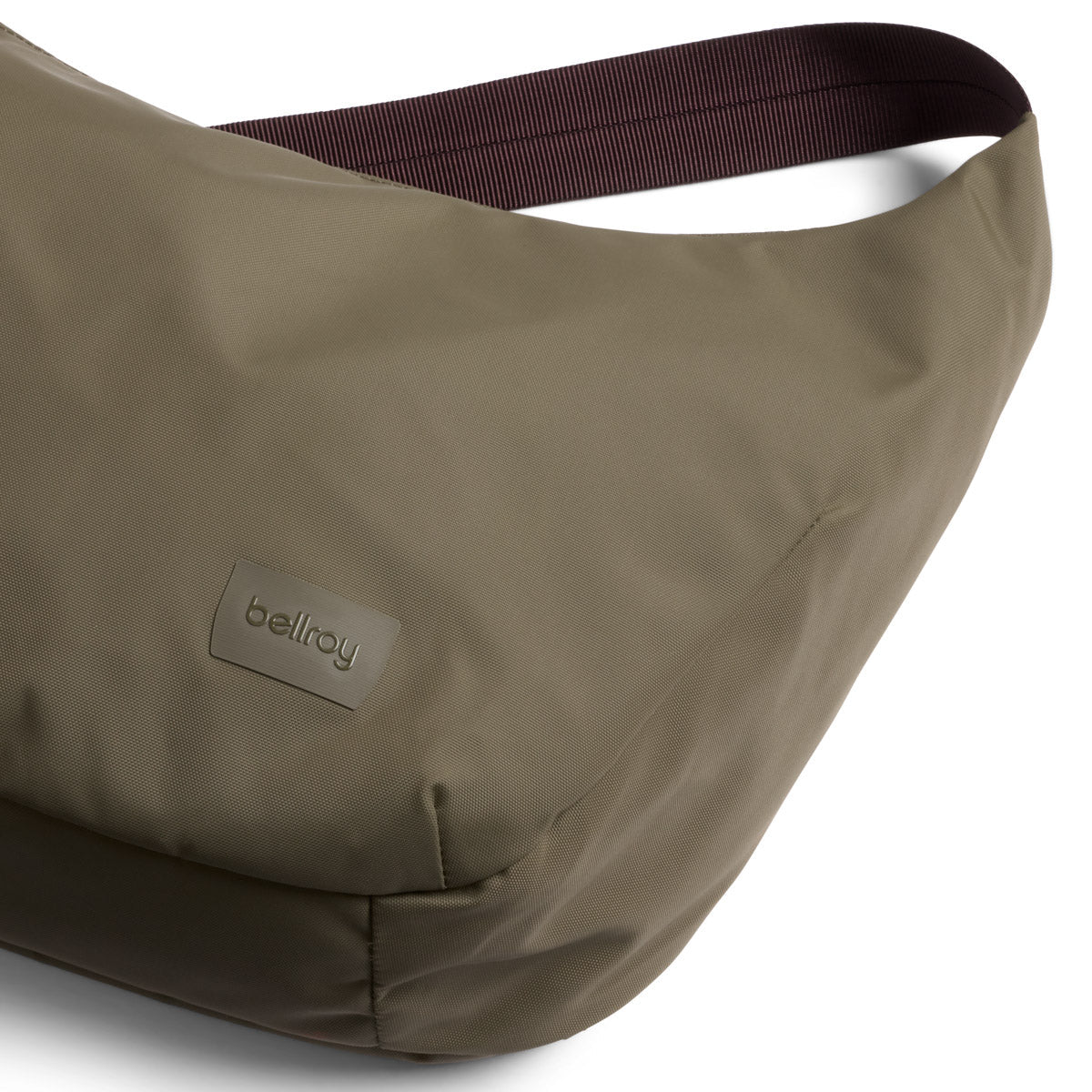 Bellroy Laneway Crescent Bag 7L in Seakelp