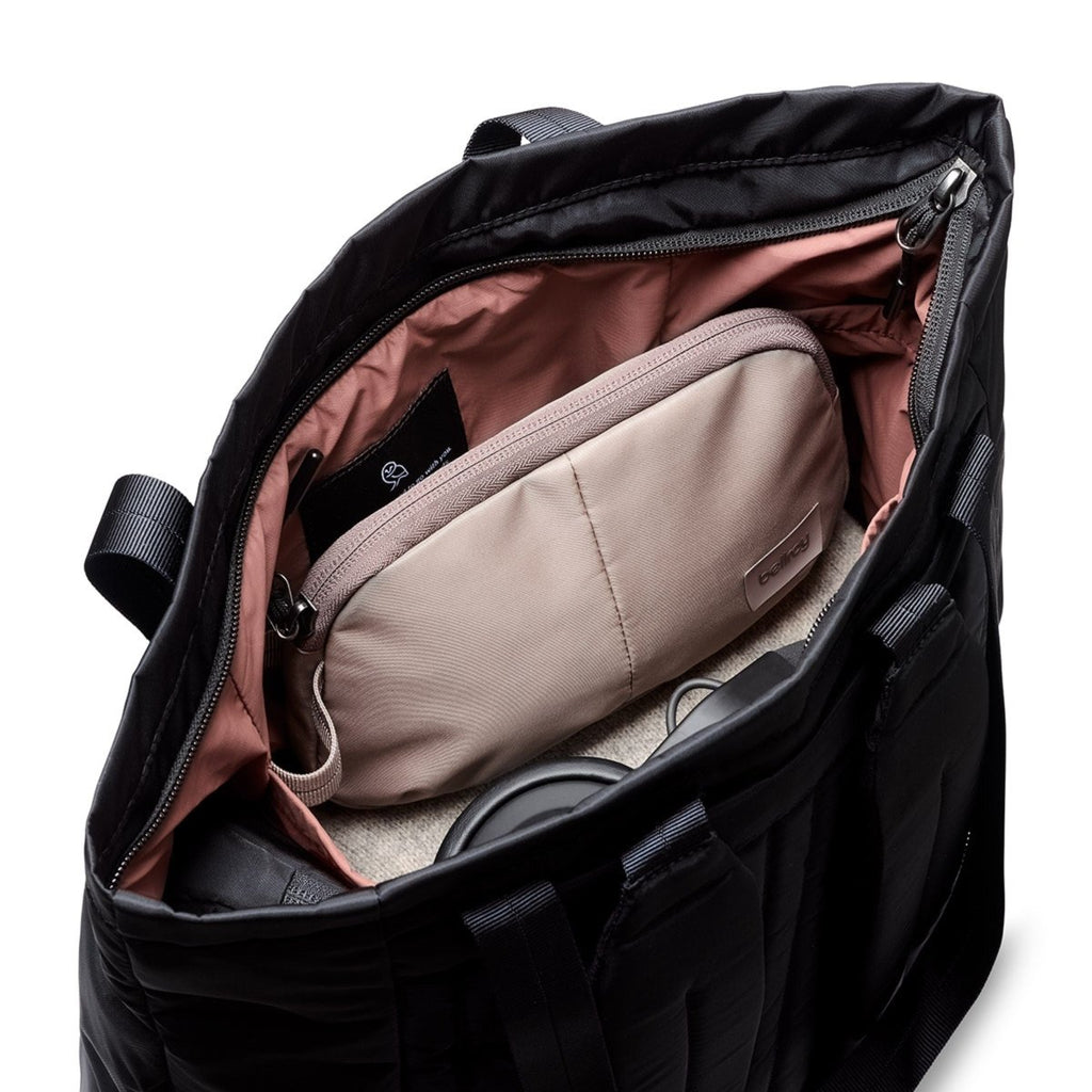Bellroy Laneway Daily Pouch in Fawn