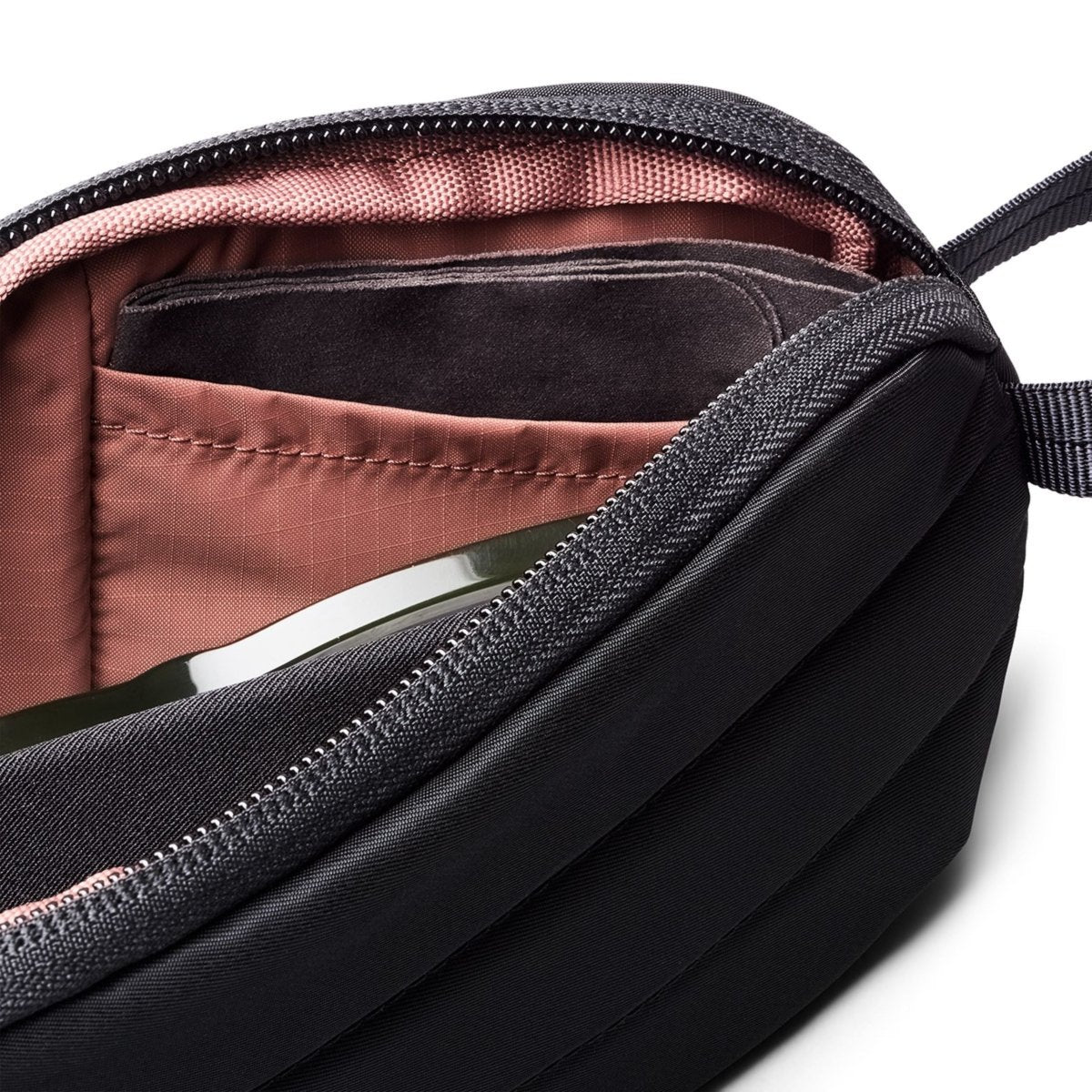 Bellroy Laneway Sunglasses Pocket in Ink