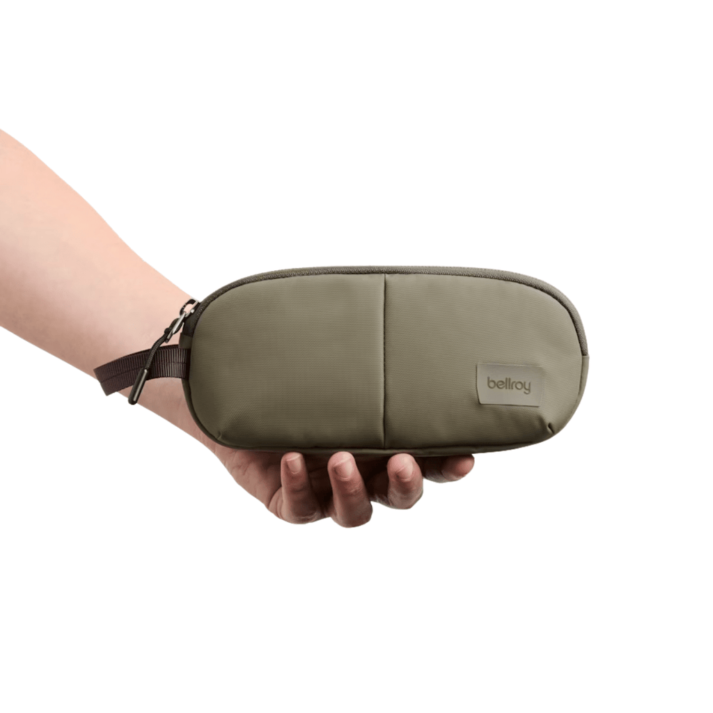 Bellroy Laneway Sunglasses Pocket in Sea Kelp