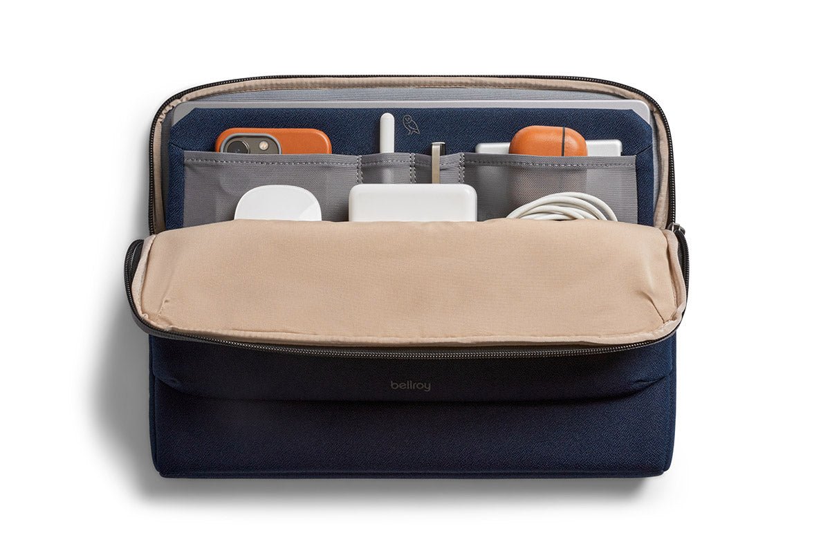 Bellroy Laptop Caddy 14" in Black