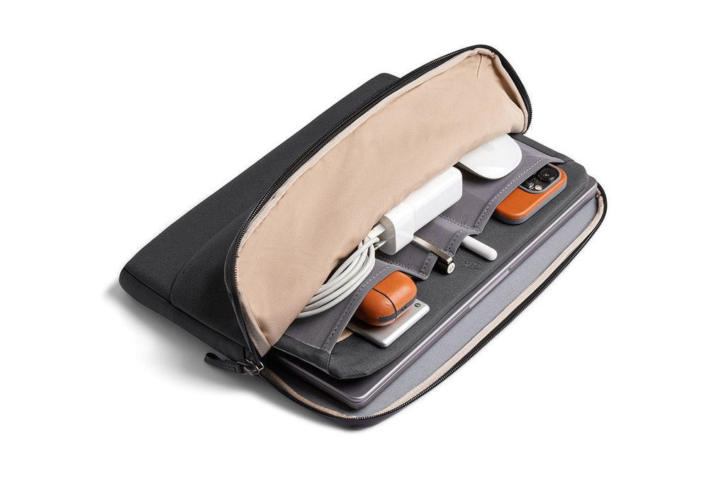 Bellroy Laptop Caddy 14" in Black