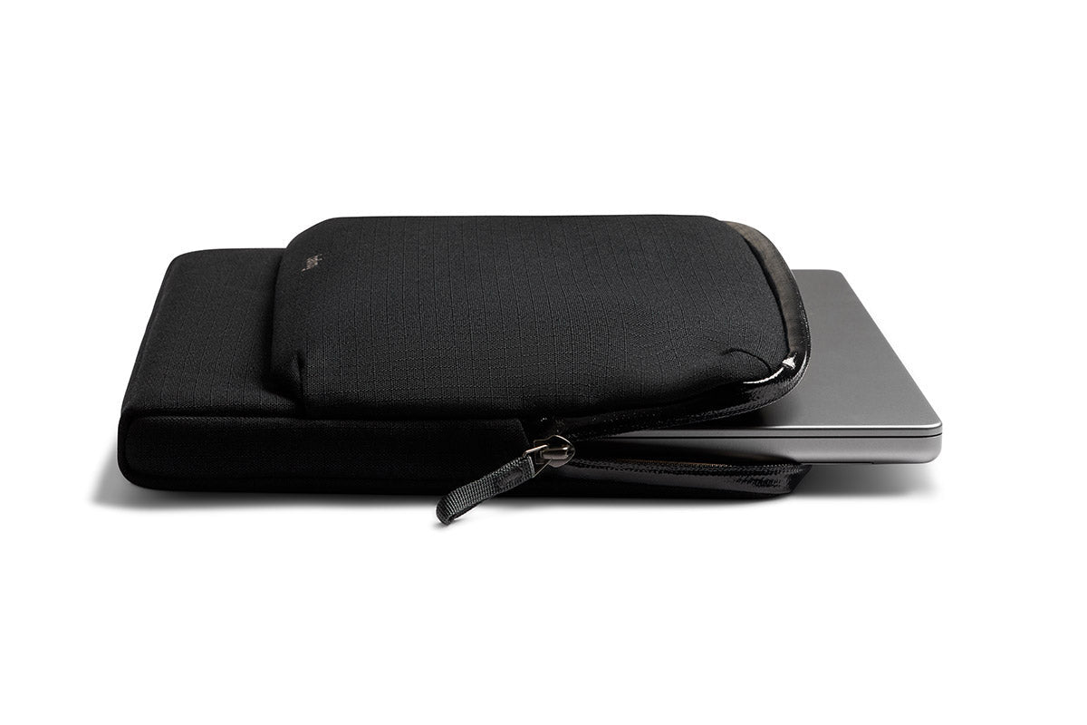 Bellroy Laptop Caddy 16" in Black