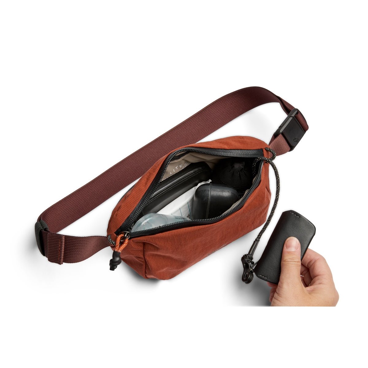 Bellroy Lite Belt Bag in Clay