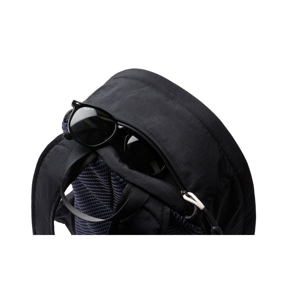 Bellroy Lite Daypack in Black