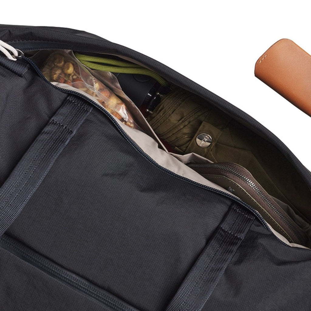 Bellroy Lite Duffel 40L in Black