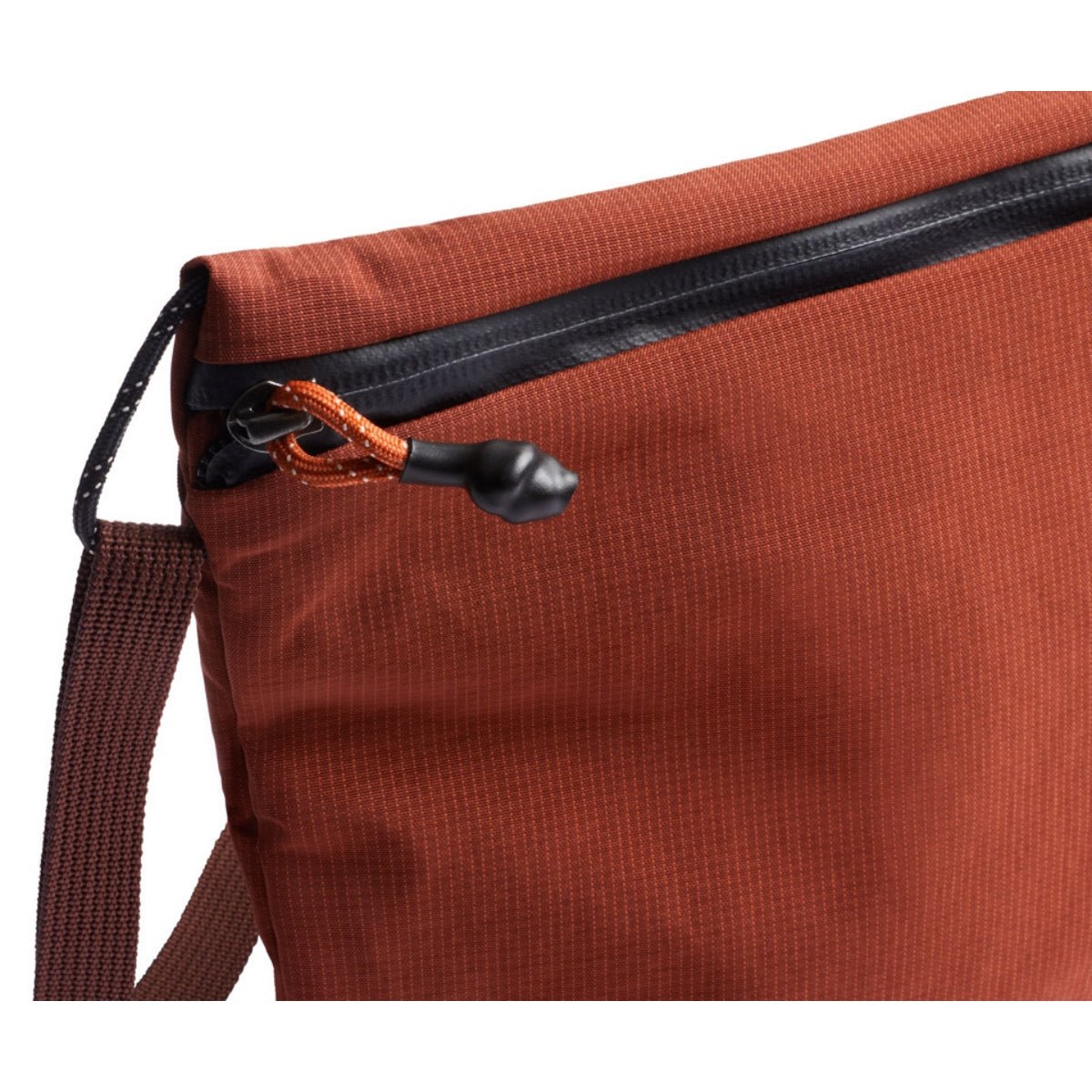 Bellroy Lite Sacoche in Clay