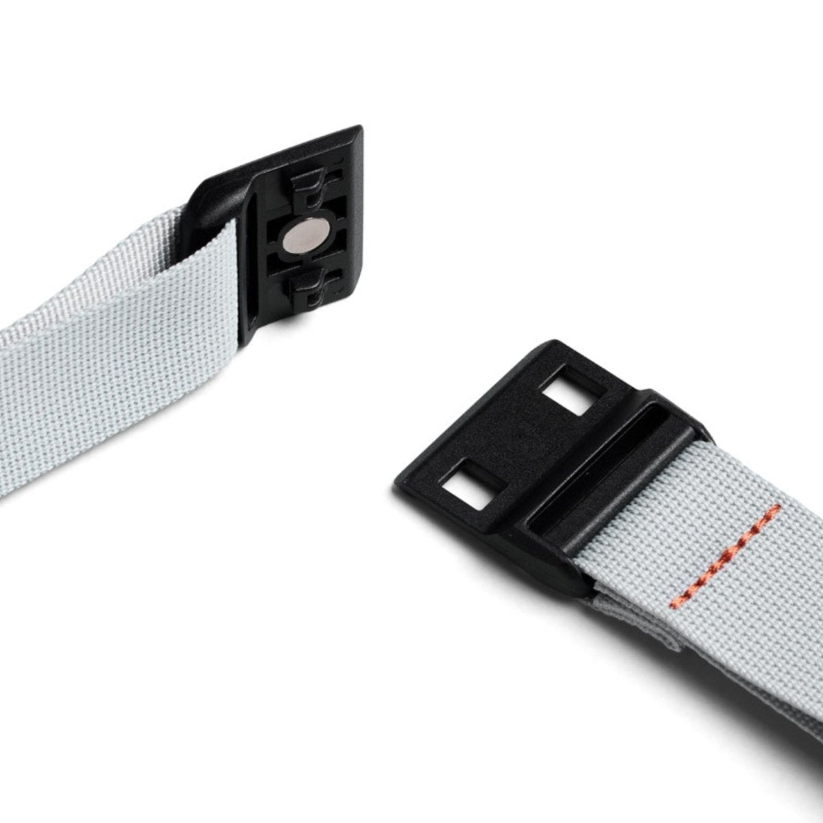 Bellroy Lite Sling in Fog