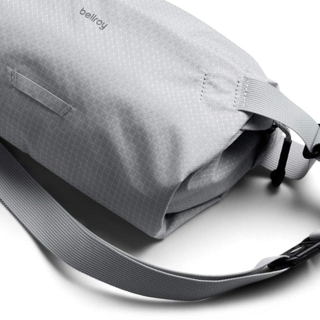 Bellroy Lite Sling in Fog