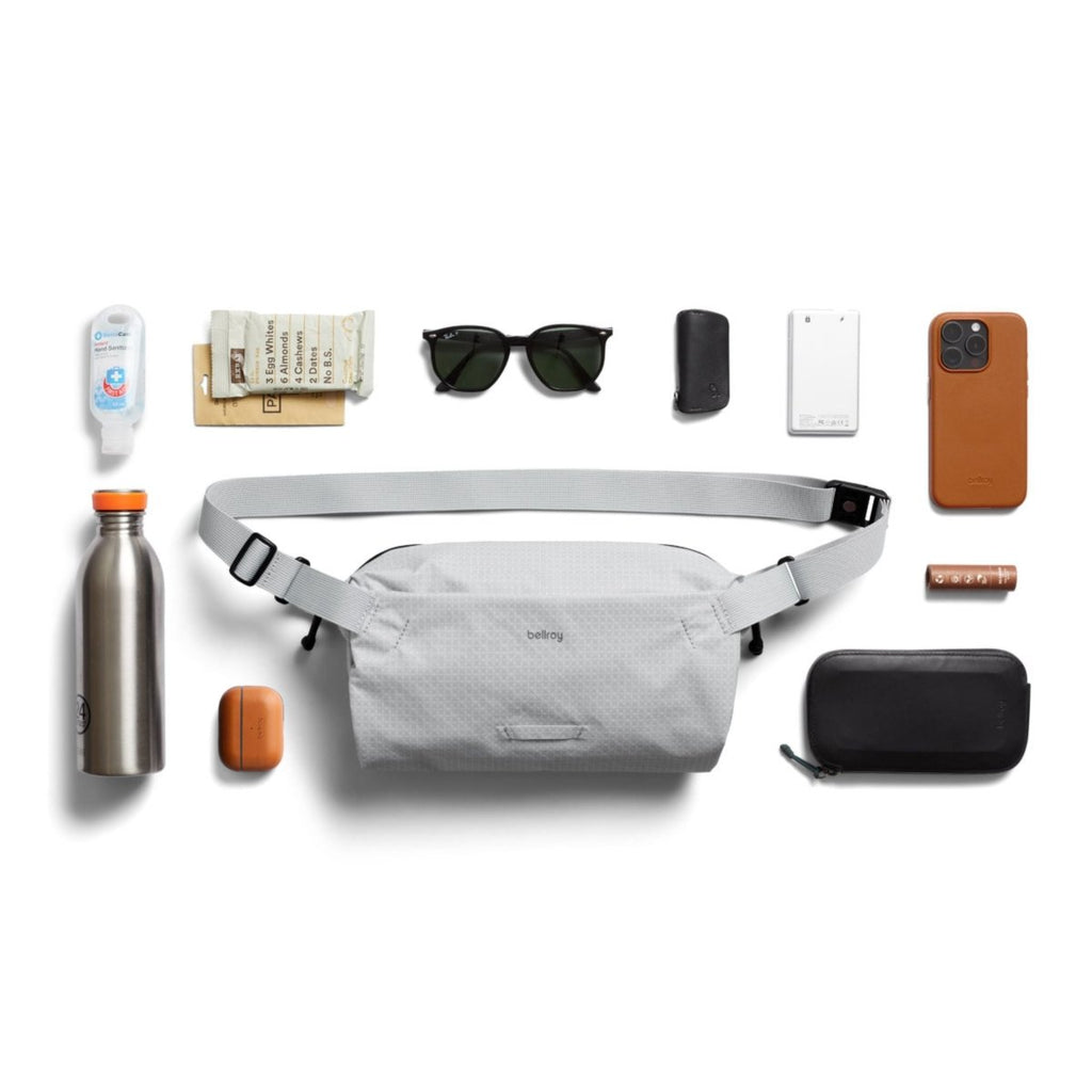 Bellroy Lite Sling in Fog
